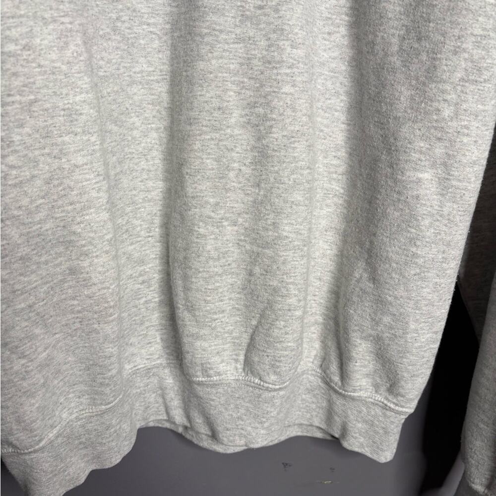 Taylor Swift 1989 Gray Long Sleeve Crewneck Sweatshirt Medium - Picture 4 of 8